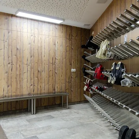 Garni Golfais * 이스크글